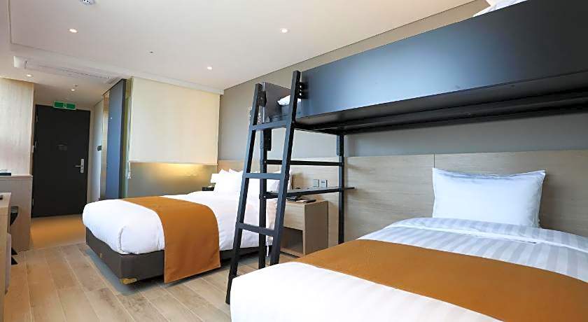 Gangneung City Hotel
