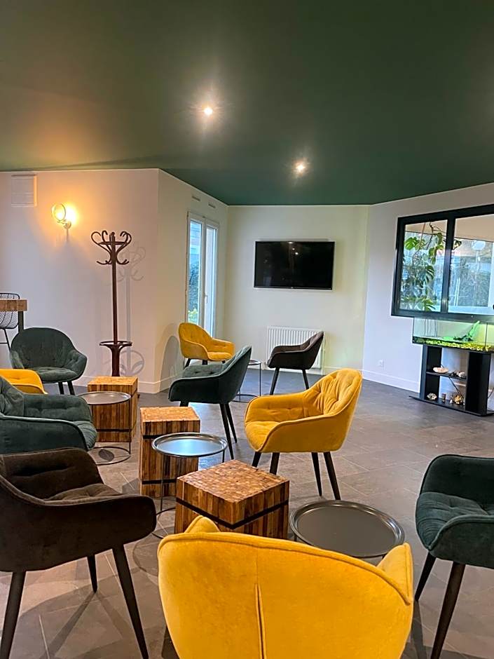 Kyriad Saint Fargeau Ponthierry - Apollonia