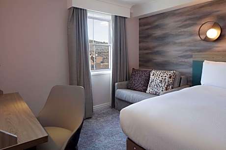 Superior Twin Room with Sofa Bed