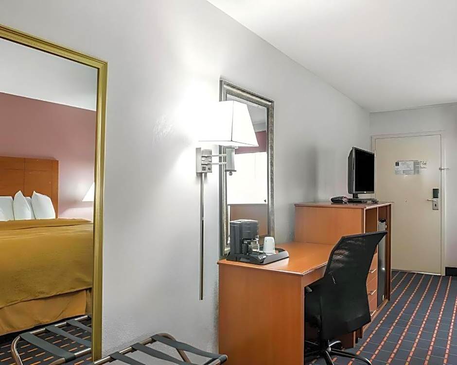 Quality Inn Marianna