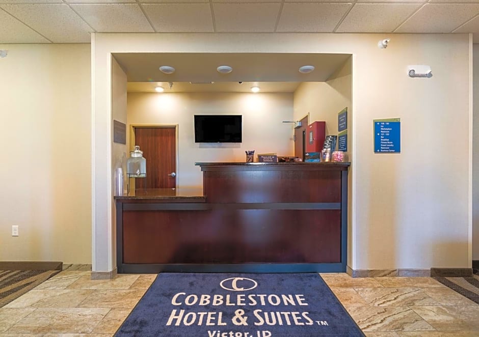 Cobblestone Hotel & Suites - Victor