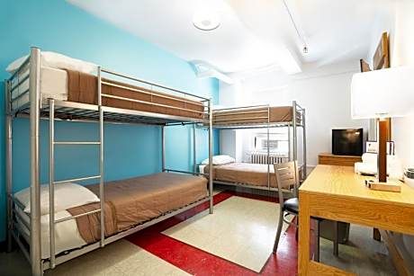 Private Quadruple Room with Shared Bathroom