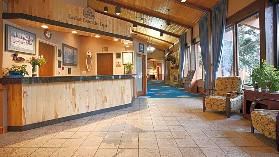 Best Western Lake Lucille Inn