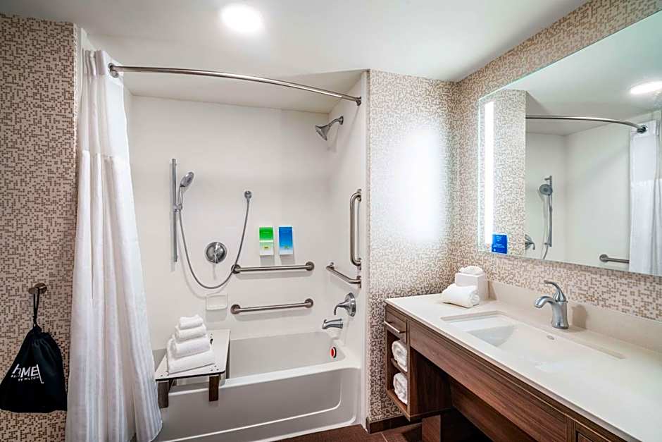 Home2 Suites by Hilton Brunswick, GA