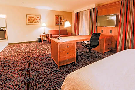 1 Kg Mobility/hearing Access 3 X3 Shwr Suite Ns