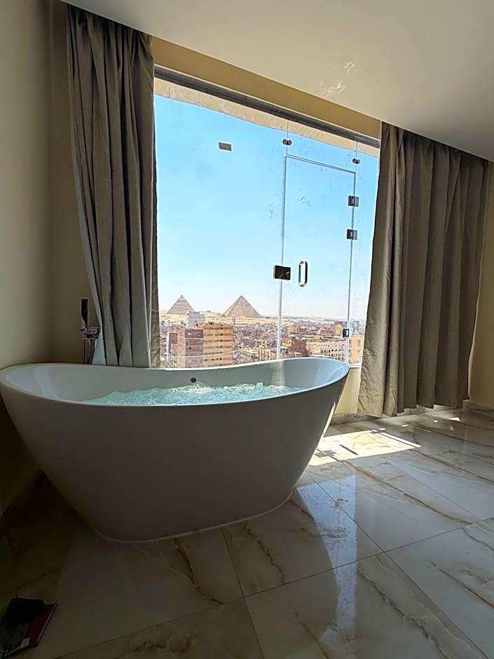 Amon Ra Hotel