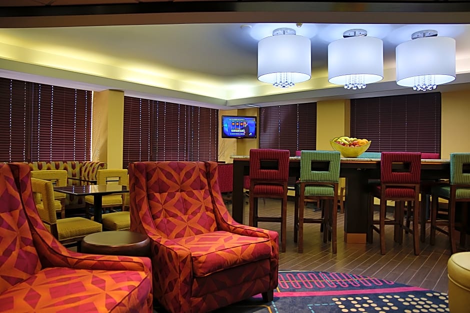 Comfort Inn Dallas North Love Field Airport