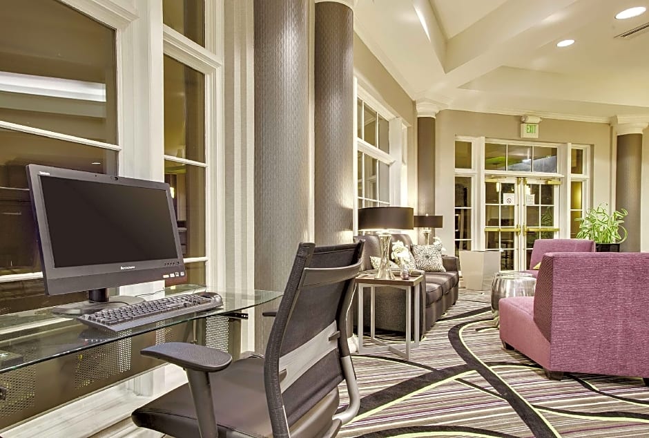 La Quinta Inn & Suites by Wyndham Houston West Park 10