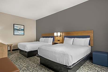 Family Suite with Two Queen Beds and Sofa Bed - Non-Smoking