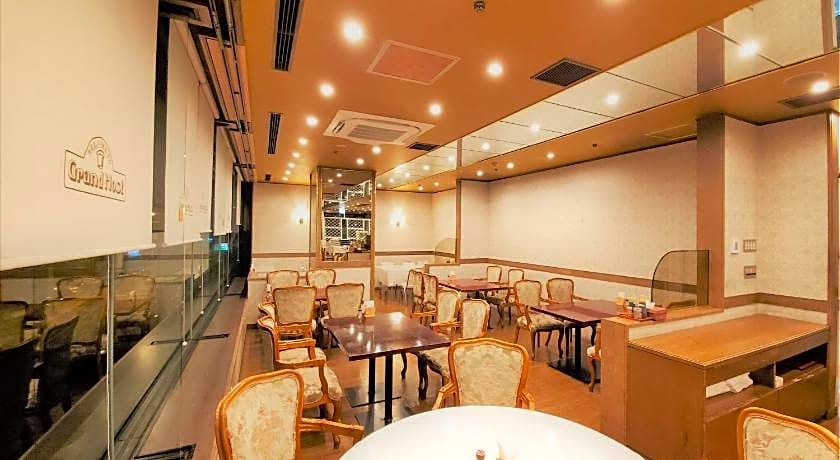 APA Hotel Komatsu Grand