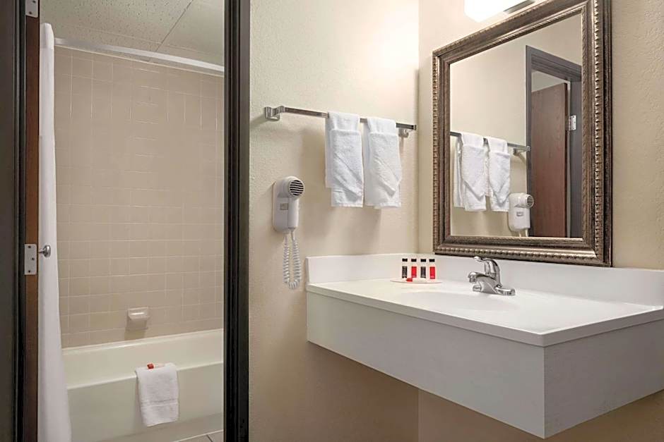 Days Inn by Wyndham Fort Collins
