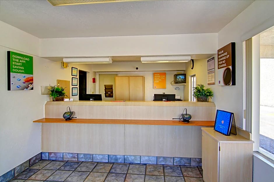 Motel 6-Tempe, AZ - Scottsdale South