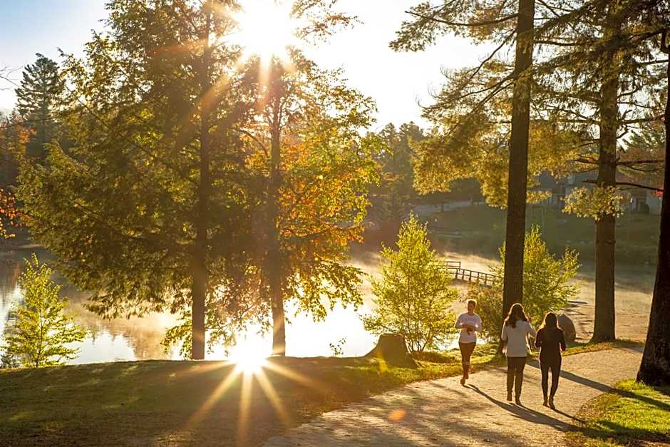 Lake Placid Inn: Main Street