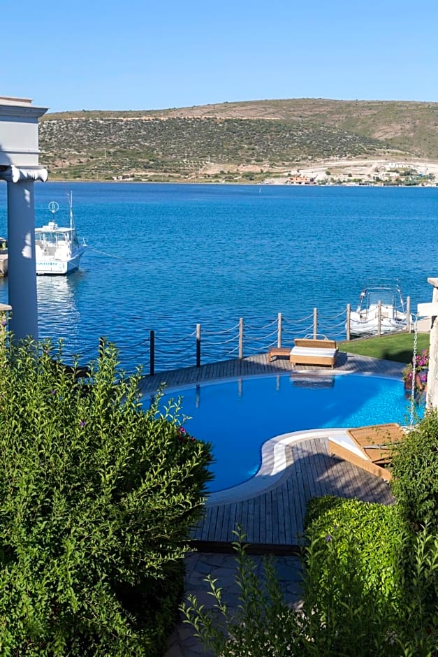 Port Alacati Hotel