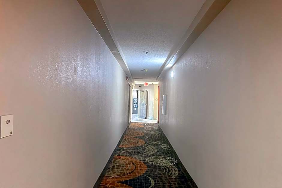 Classic Inn By OYO I- 240 Near Memphis Airport