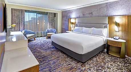 Lobby Tower King Room