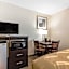 Quality Inn & Suites Metropolis I-24