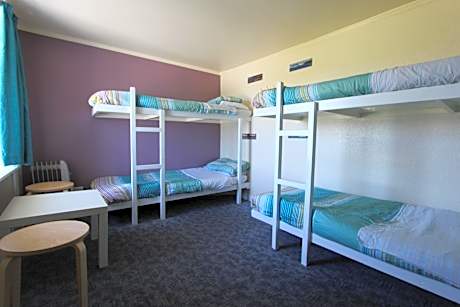 Bed in 4-Bed Mixed Dormitory Room