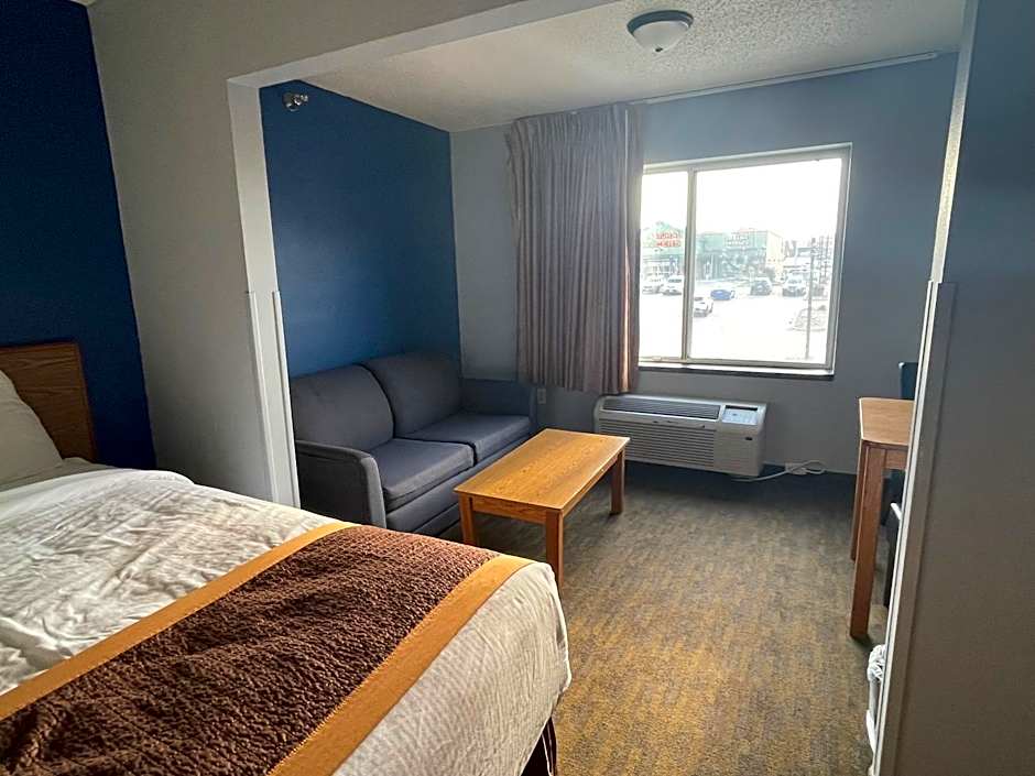 New Victorian Inn & Suites Lincoln
