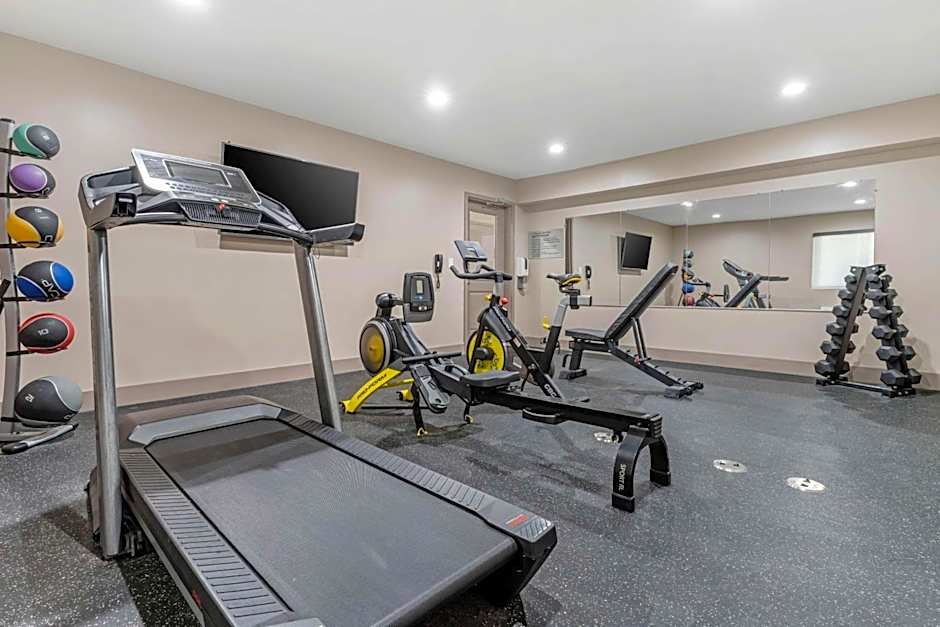 Country Inn & Suites by Radisson, Vallejo Napa Valley, CA