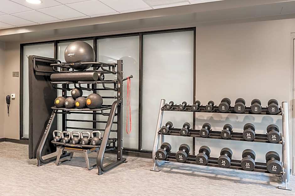 Courtyard by Marriott Columbus Airport