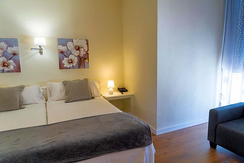 Hotel La Mota by Punta25 Hotels Group