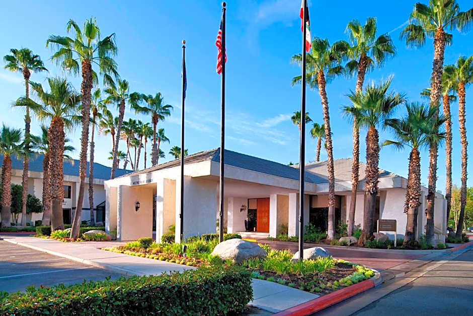 Four Points By Sheraton Bakersfield