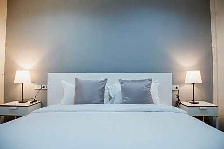 Standard Double Room - 07:00-16:00 (6 hours)