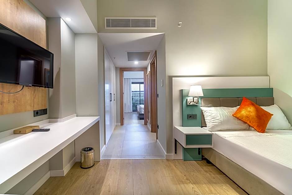 Arcanus Hotels Trendline Side