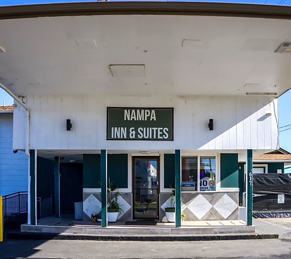 Nampa Inn & Suites