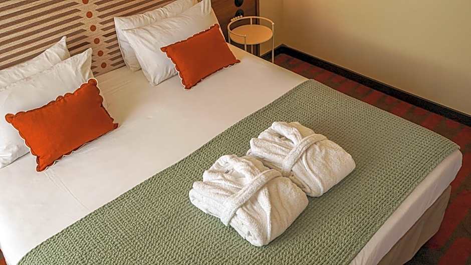 Mercure Arles Centre Arenes