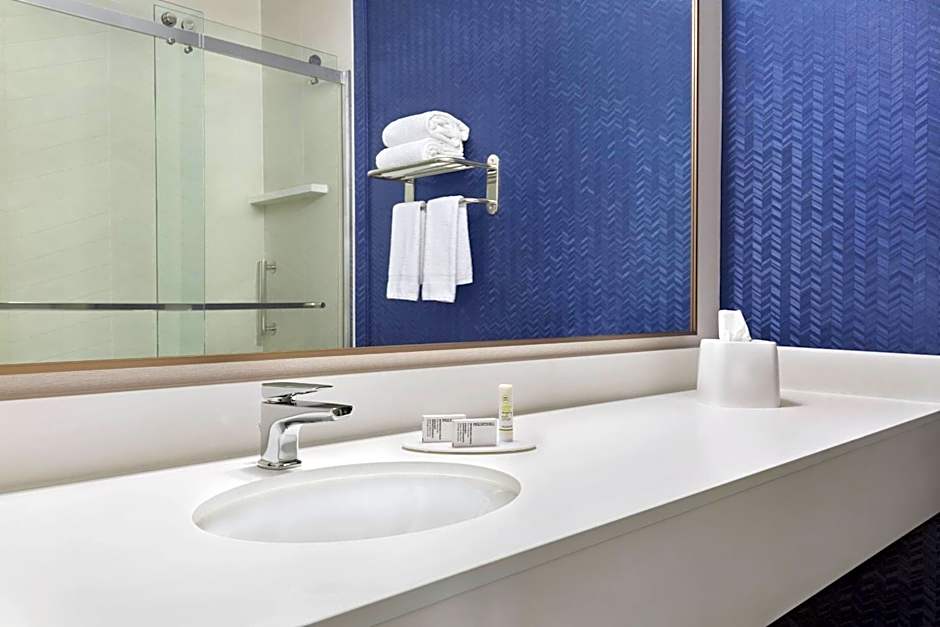 Fairfield Inn by Marriott Tracy