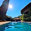 Residencia estilo Californiana Jardín de los Soles