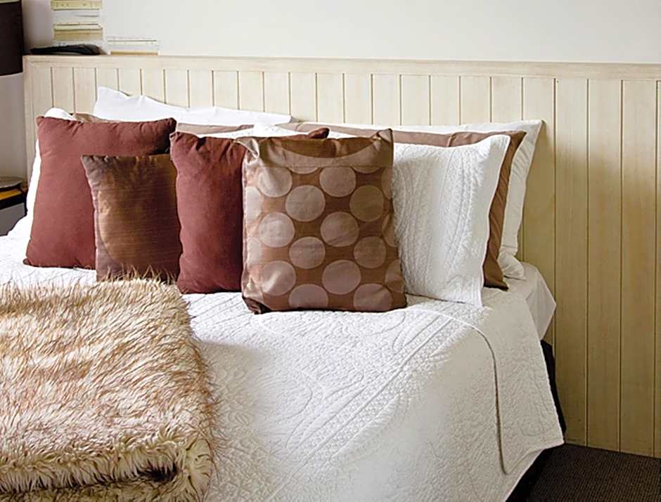 Blenheim Palms Motel