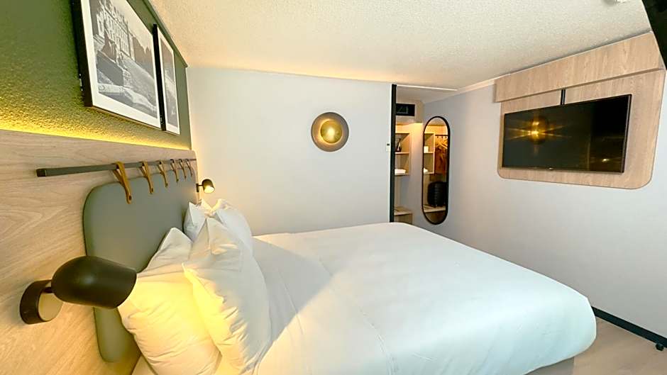 Campanile Epinay Sur Orge Hotel