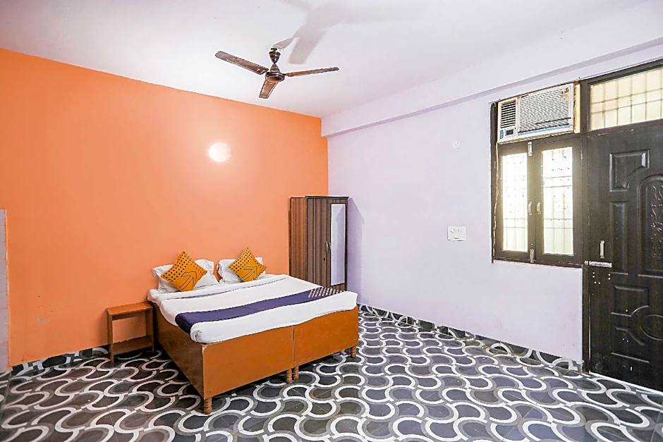 Hotel Urban Villa by OYO Rooms – Noida, DC
