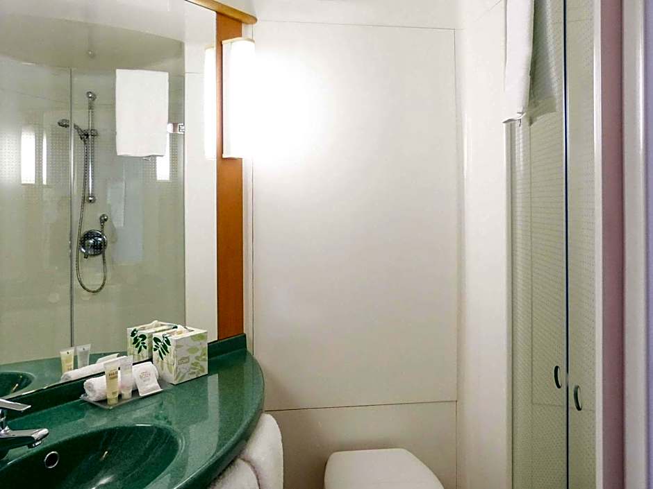 ibis Sydney Thornleigh Hotel