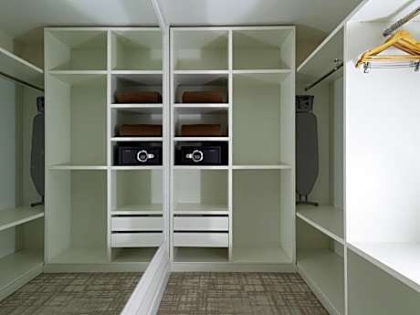 Superior Prestige Room