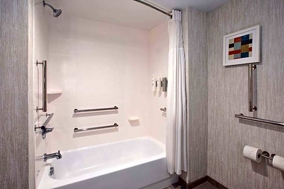 Hampton Inn By Hilton & Suites Spartanburg-I-26-Westgate Mall, Sc