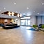 Holiday Inn Hotel & Suites Calgary South - Conference Ctr By IHG
