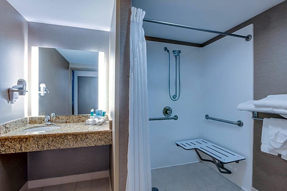 Holiday Inn Express Hotel & Suites Bethlehem By IHG