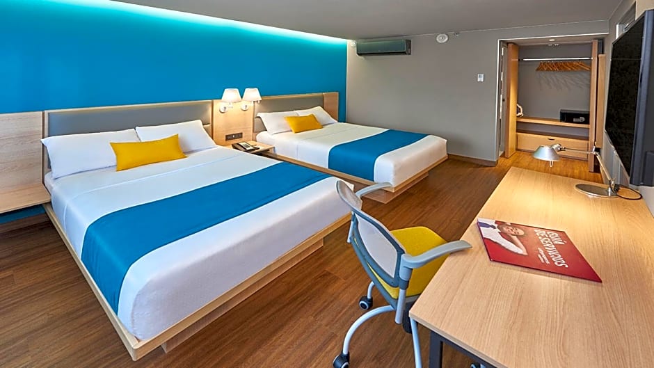 City Express Suites by Marriott Queretaro