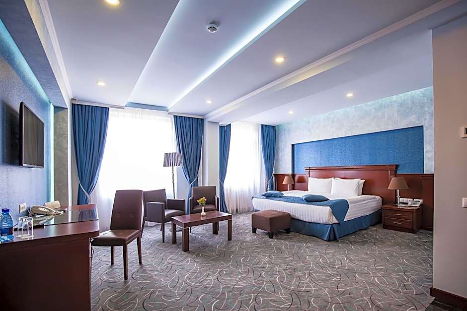 Central Hotel Yerevan