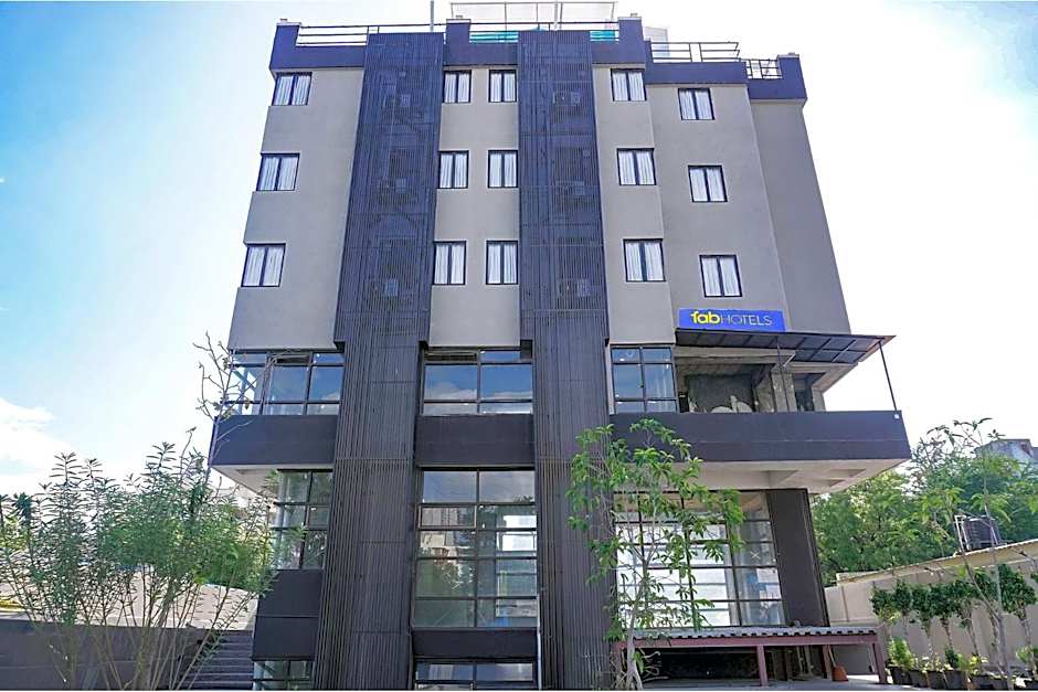 FabHotel Atithi Regency