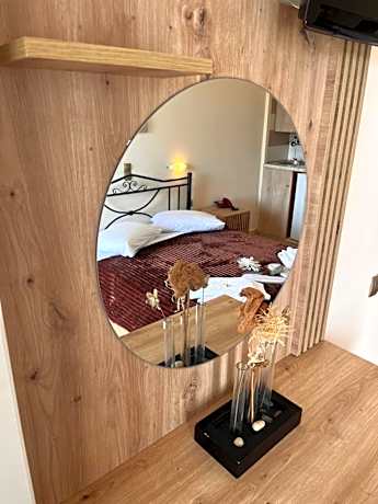 Isidora Hotel