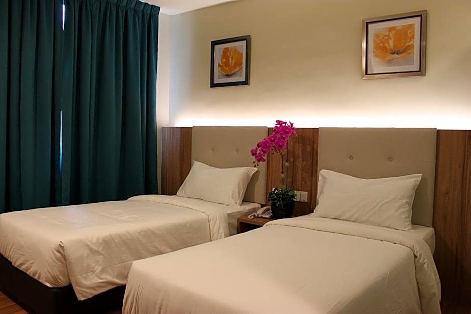 Photo 1 of 5 of Superior 2 Beds