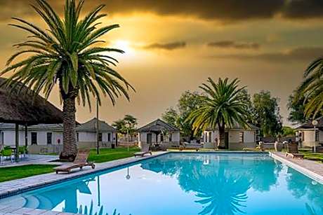 Kalahari Arms Hotel