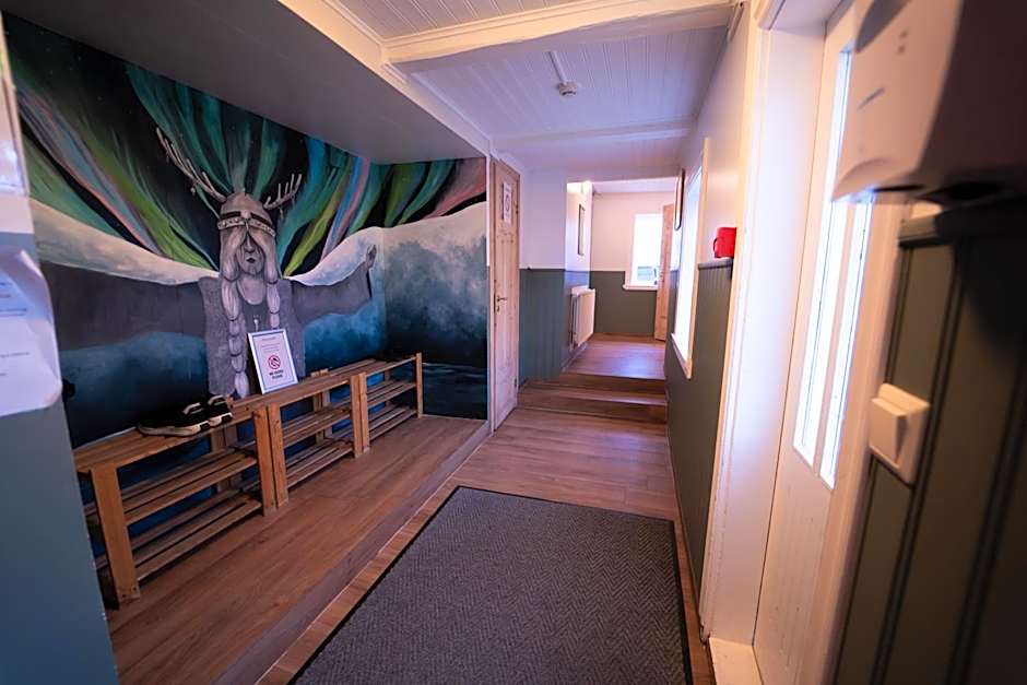 1908 Hostel by Tröll