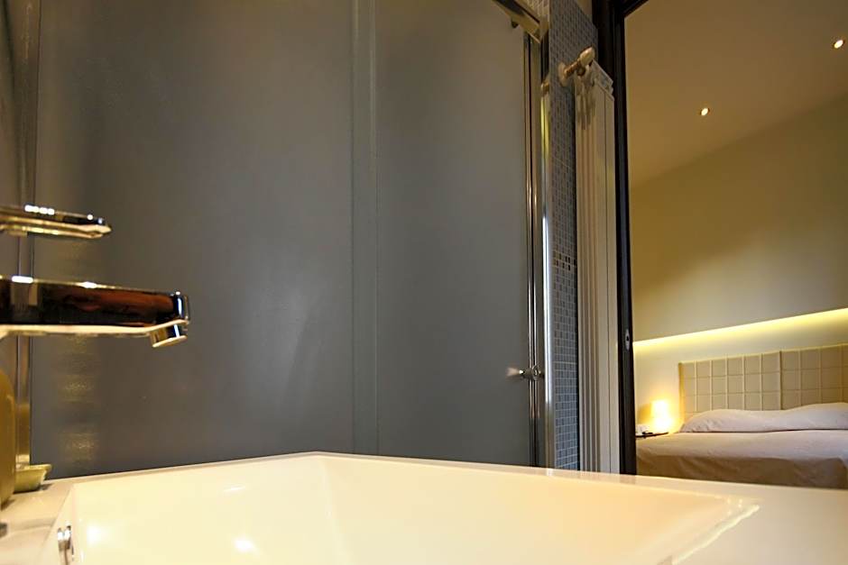 Passenger Vatican Relais