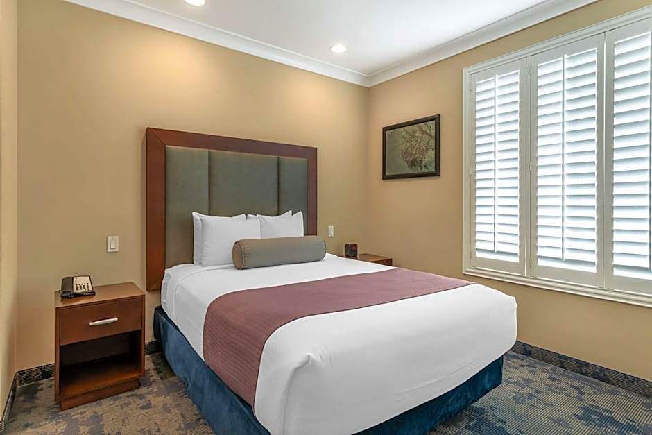 Best Western Plus Avita Suites